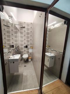 Stylish apartment, top center with private Sauna! - 6