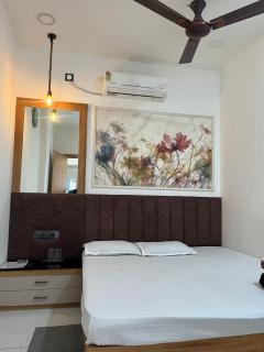 Mahaveer Lodge - 9