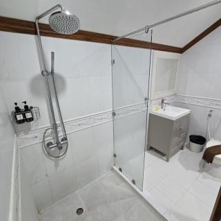 Ishara Villa 5 Bedrooms - 2