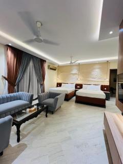 Royal Palace Boutique Hotel - 2