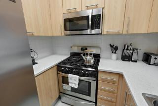 Quiet 1- bedroom condo near LAX, SoFi, and the Beach - 3