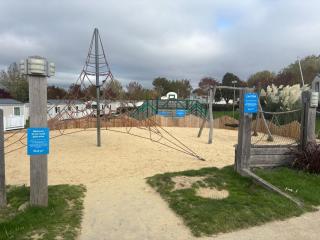 Meadow Banks Combe Haven - 1