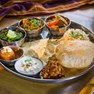 Samaira home stay - 9