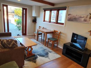 Looking Neat on King Ed - 7