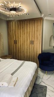Crown Palace Guesthouse - 5