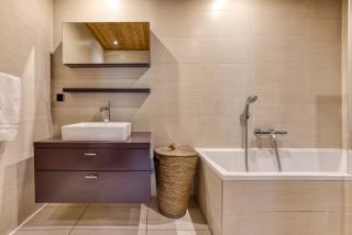 Apartment Au Bon Coin - Luxury Chamonix Hidden Haven, Mont Blanc view, Hot Tub and Garden - 5