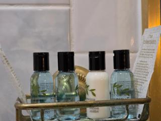 Justin Short Holiday Stay Finchley - 3