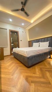 Hotel Kanhaiya Palace - 0