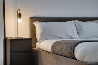 Modern 4-BR Townhouse with Rooftop & Hot Tub - 1