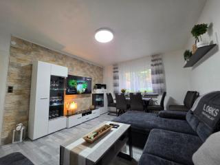 Exklusives und helles Erdgeschoss-Apartment No 5 im Zentrum von Kassel, schnelles 1Gbit Internet, Geschirrspüler, Boxspringbetten - 4
