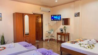 Chateau La Princesa cozy bar & awesome garden - 7