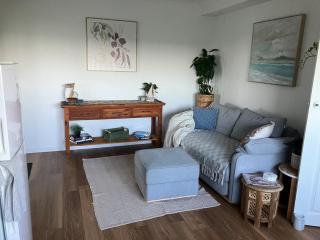 Quiet,1 x Queen, Farm Stay Self-Contained unit - 9