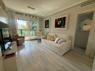 Love Rent4 Málaga Bajondillo Playa II - 5