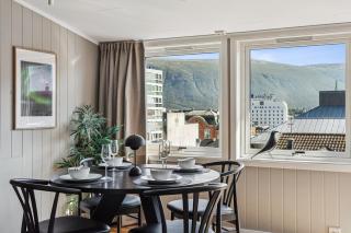 Warm and Charming city centre apartment in Tromsø - 8
