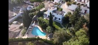 Brand new villa with pool for 8 people - 9