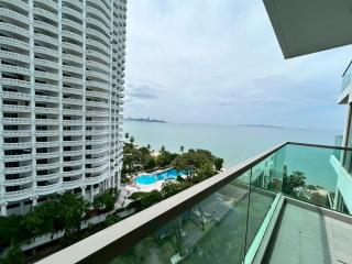 Wong Amat Tower Condominium 1305 - 8