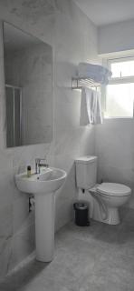 Martins Lane Guesthouse - 1