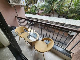Peaceful Family 2BHK Retreat - Mangrove View, Pool, Walk to Candolim Beach - 8