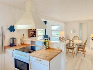 Holiday Home With Harbour View In Falsled - 5