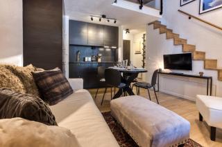 Apartment Midi Loft - A Central Chamonix Mountain Haven - 0