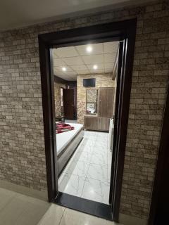 But Tourist Inn Hotel Murree - 3