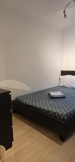 Stilish Broadway Apartment - 3