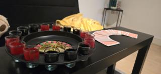 Stilish Broadway Apartment - 0