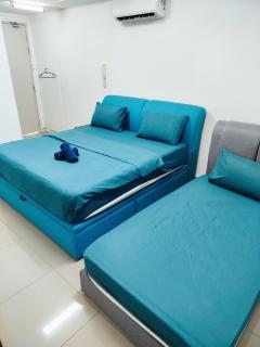 Family Units at Pacific Tower near Jaya One by ComfyAsia - 3