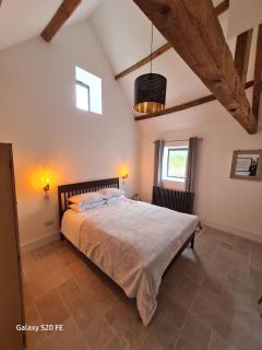 The Barn, A Spacious Getaway - Dog Friendly - 0