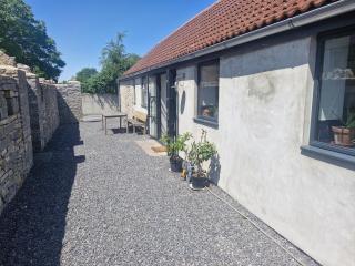 The Barn, A Spacious Getaway - Dog Friendly - 1