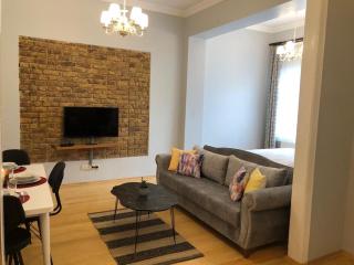 Ozcans Pera Flats 2 - 3