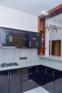 Urban Nest Apartment - 6