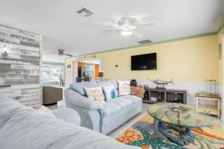 Manna Beach House - 6