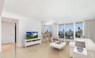 Bright Two-Bedroom Condo with Intracoastal Views - 7