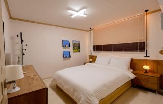 Gangnam,명동, Itaewon, Gangnam Plastic Surgery - 3