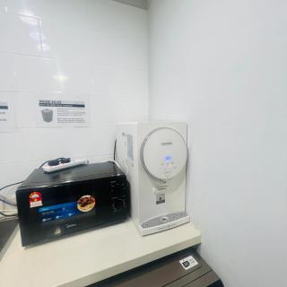 N2 Big TV &sofa kids play area Arte Cheras 4bed8pax - 3