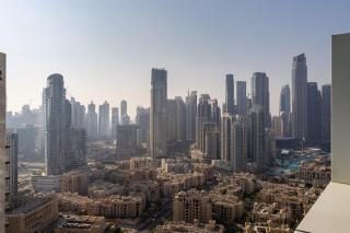 Maison Privee - Dazzling Downtown Retreat with Panoramic City Views - 2