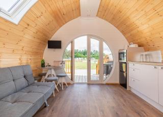 High Farm Holiday Park - 5