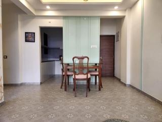 Bright Candolim 1BHK with Pool, Gym, Parking - 5 Minutes to Beach - 8