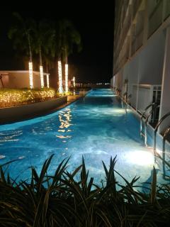 Condominium unit in Breeze Residences 1BR Roxas Boulevard Pasay city Manila - 1