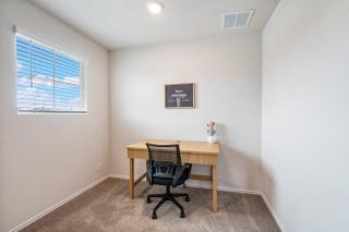 Modern Western 5BR Retreat! BMT SeaWorld Riverwalk Alamo - 9