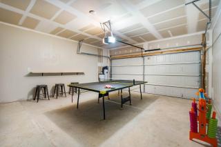 Modern Western 5BR Retreat! BMT SeaWorld Riverwalk Alamo - 2