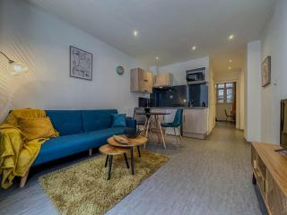 Le Lieutenant - Caserne de Bonne - L'Aigle - 0