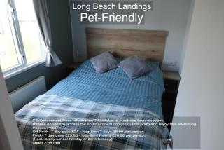 Parkdean Camber Sands sleeps 8 Pet Friendly - ref-lbl12 - 2