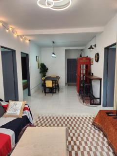 Cameron Highland 623 London style 10pax - 2