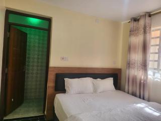 Kim's Executive Three bedroom apartment with outdoor, Nakuru CBD - 4