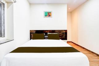 Hotel O RB @ KOMPALLY - 9