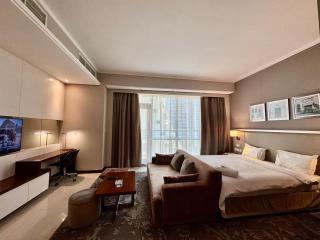 Modern comfort in a compact spacious studio one or two bedroom retreats - 8