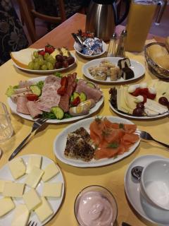 Hotel SchwarzaBurg - 8