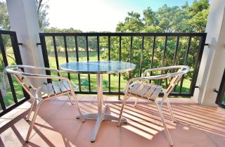 Fourteenth Green Guest Lodge - 2